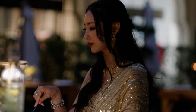 キム・サラン48歳 インドメイクに挑戦