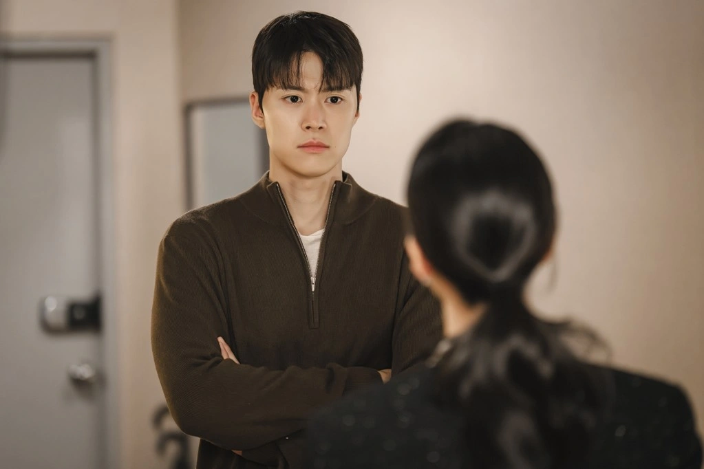 Gong Myung's Secret Chemistry Revealed