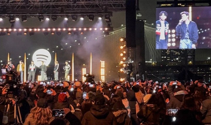 BTS、NYに4年ぶり完全体で登場！