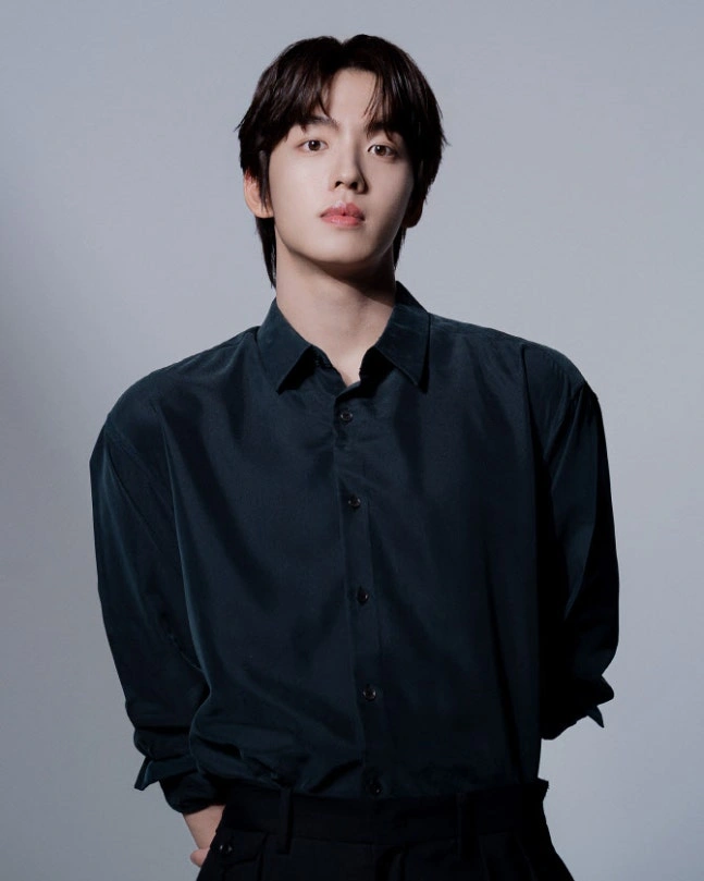 Moving 2 Rookie Won Gyubin Cast as Bongseok