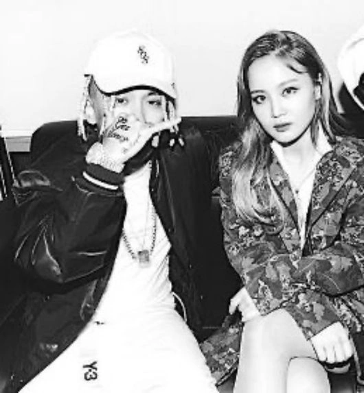 Dok2 & Lee Hi Dating Rumors Spark After 10 Years