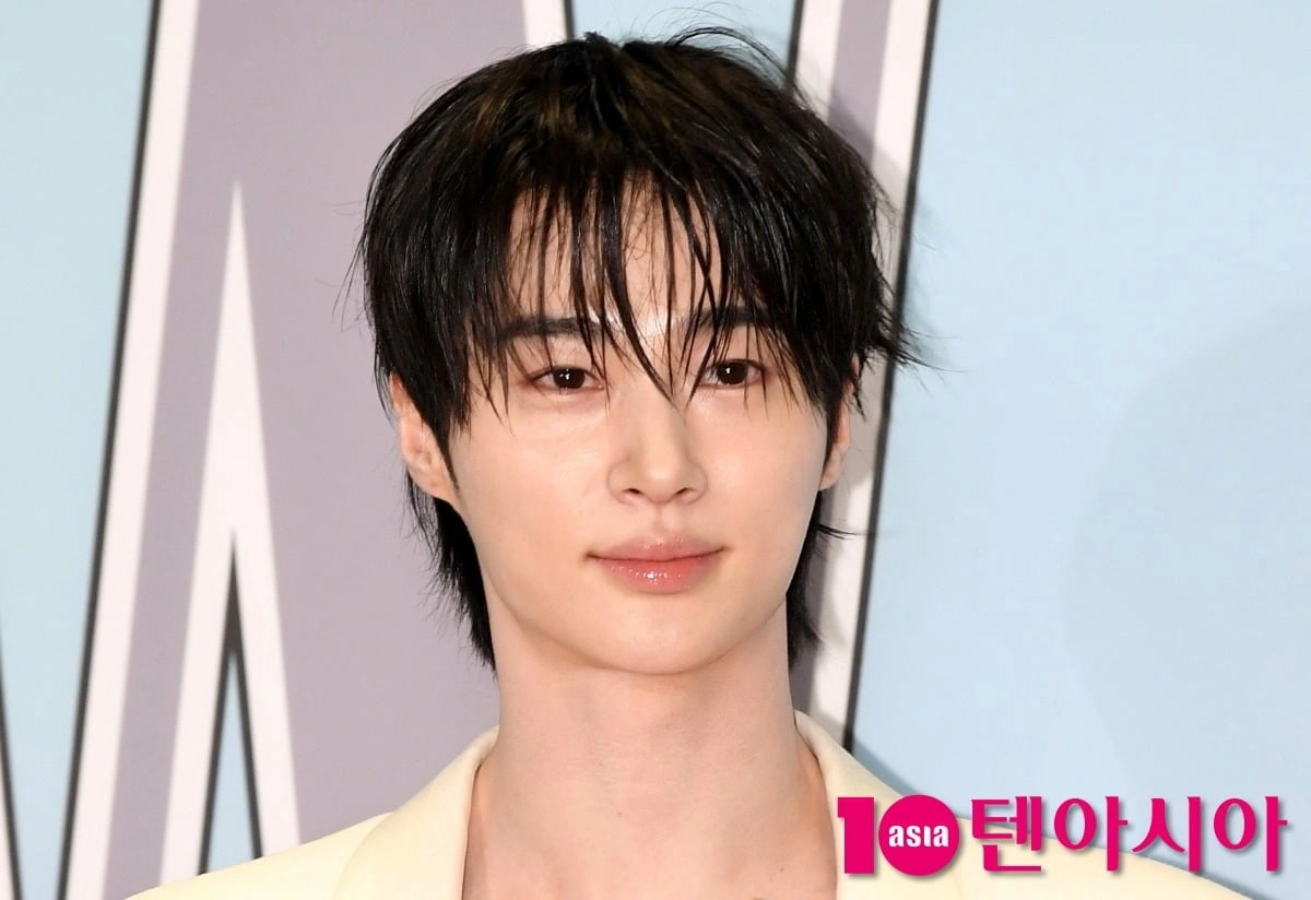 Byeon Woo Seok Tops Rankings, Park Ji Hoon Second