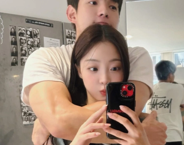 민경♥승용, 열애 첫 투샷 공개