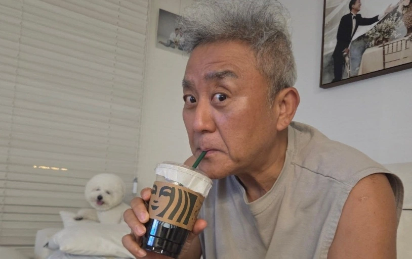 タンクデイ チェ・ジュンヨン スタバ騒動