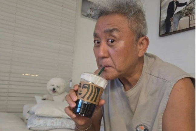 タンクデイ チェ・ジュンヨン スタバ騒動