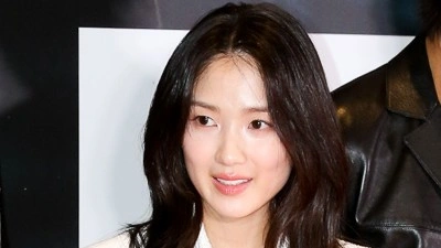 チャン・ダイア、黒ワンピで「살목지」試写会登場