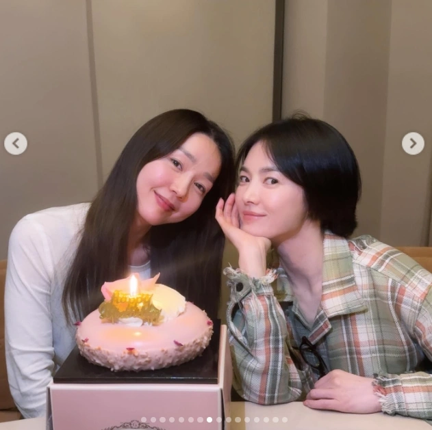 송혜교, 옥주현 공연 관람