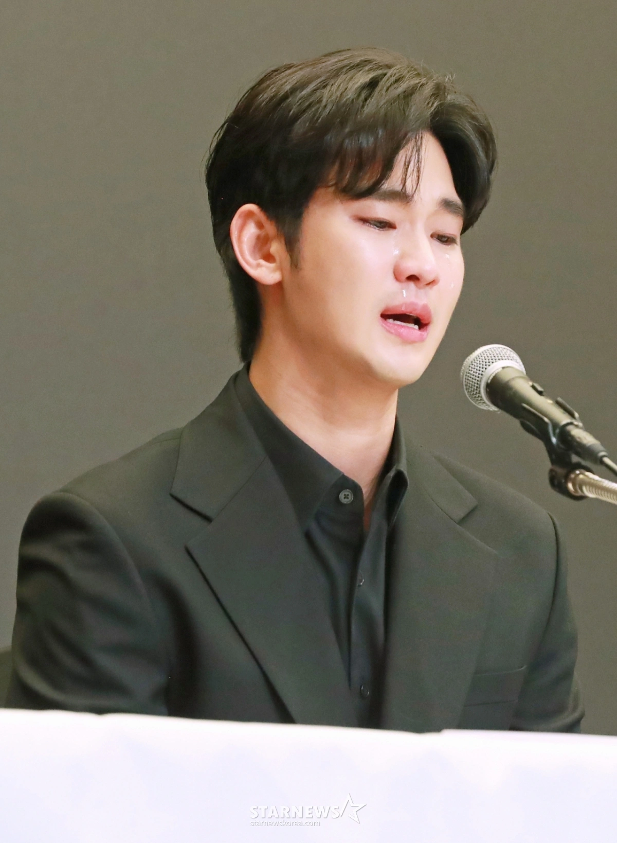 김수현 측, 허위사실 반박