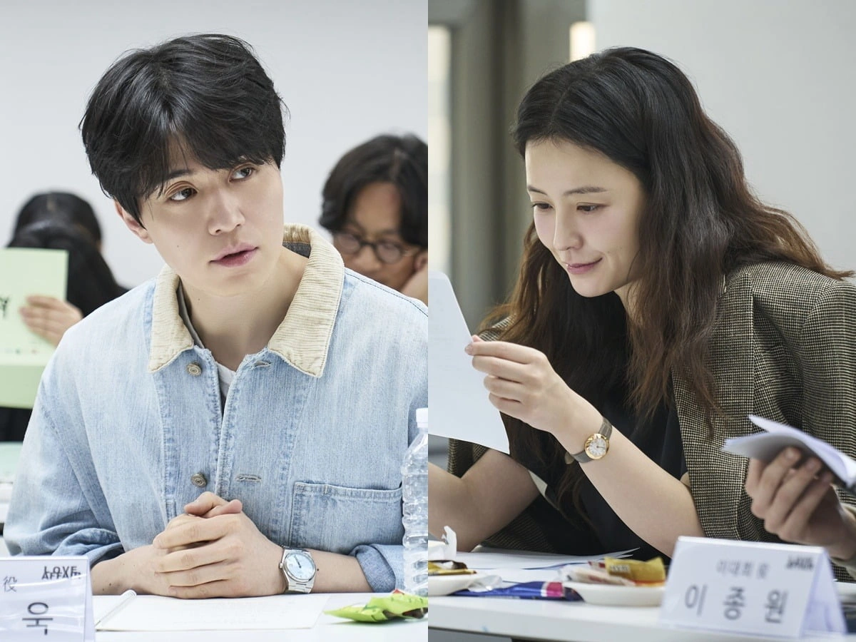 Lee Dong Wook & Jung Yu Mi Star in 'World of the Married' Director's New Drama