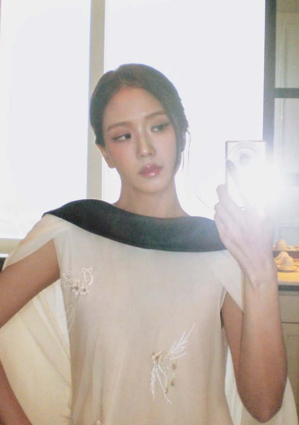 Blackpink Jisoo Family Controversy Continues