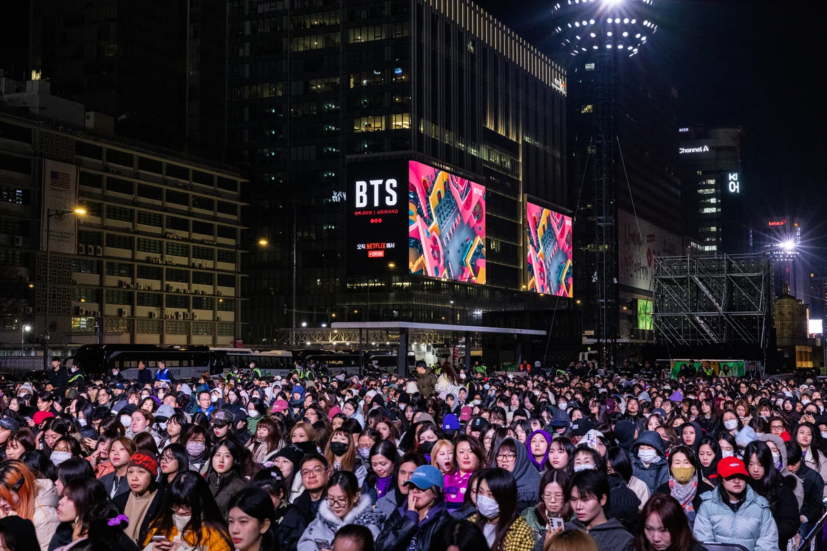 Estimated crowd for BTS performance in Gwanghwamun