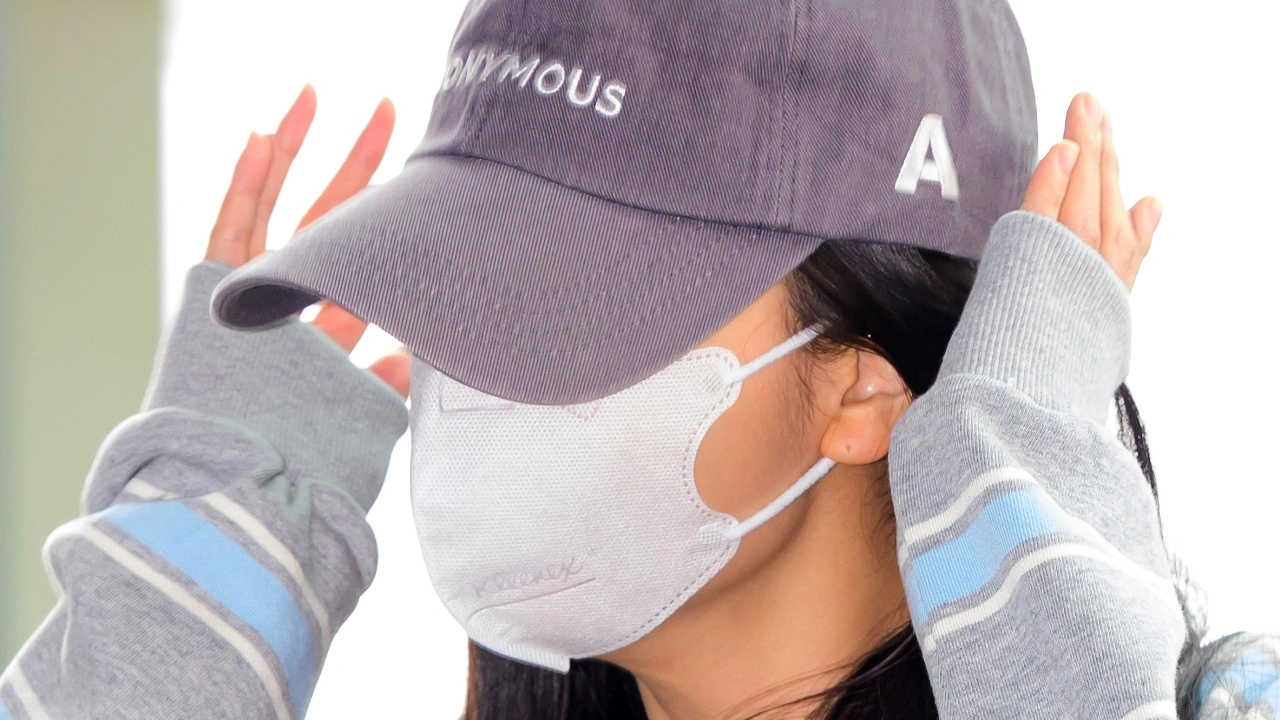 Jisoo Cancels Airport Interview Before Paris Departure