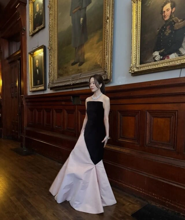 Go Hyun-jung's Spring Smile Captured in New York