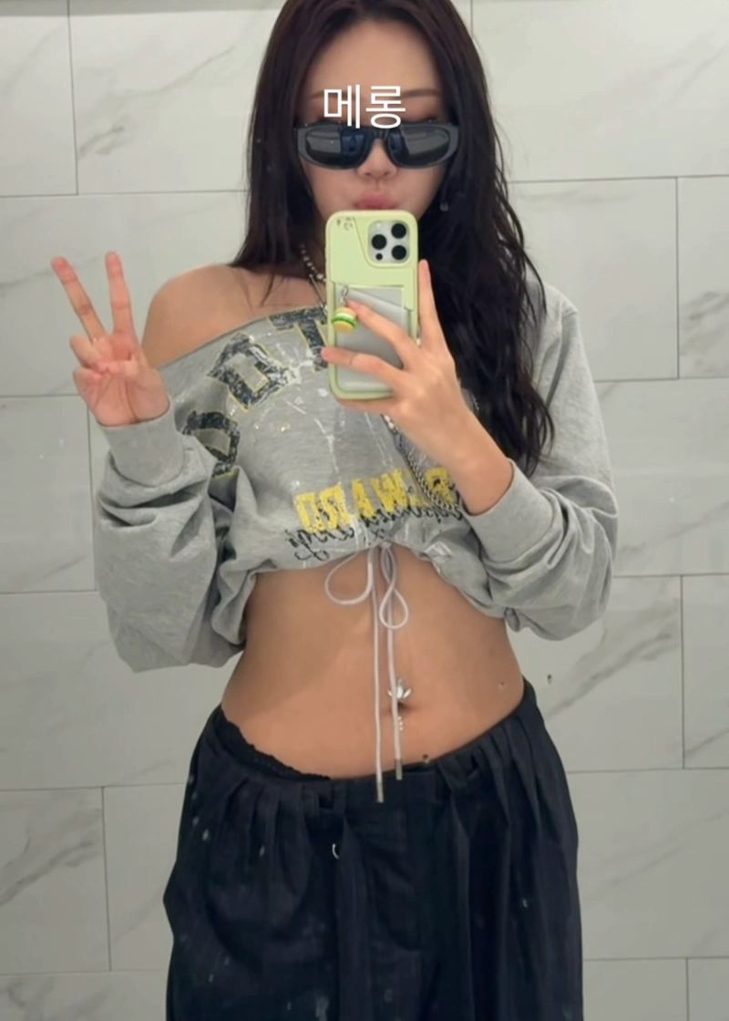 Lee Young Ji Admits to Under-Eye Fat Repositioning Surgery