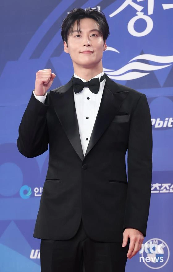 고래별 촬영 시작, 문가영 최우식