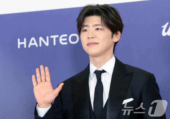 박지현, 트로트 5연속 1위