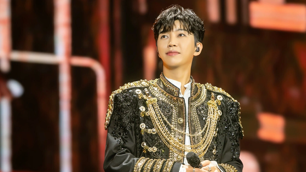 K-Pop Star Lim Young Woong Tops Charts for 267 Weeks