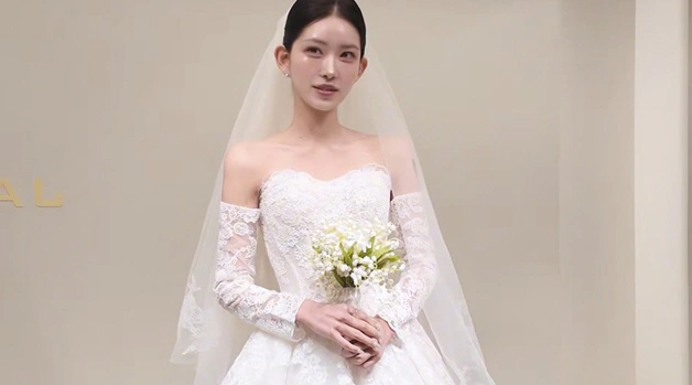 Choi Junhee's 41kg Weight Loss Wedding Dress Reveal