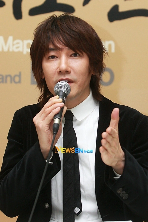 Kim Jang Hoon Opens Korean Grilled Fish Restaurant