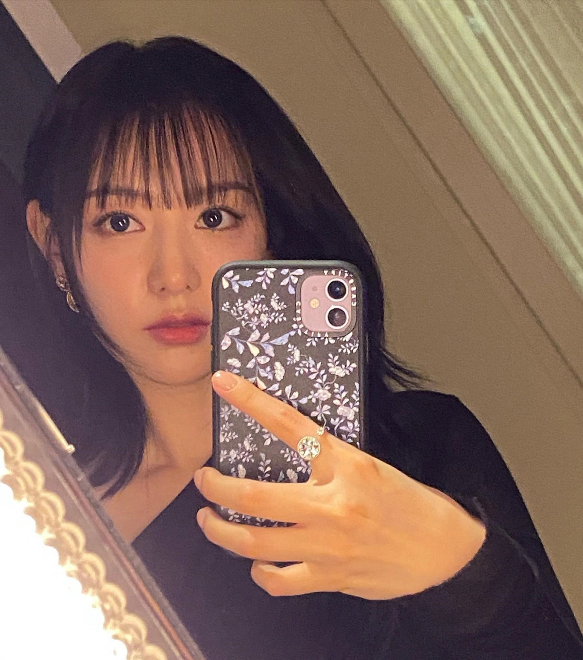 김지원, 단발 변신 비주얼