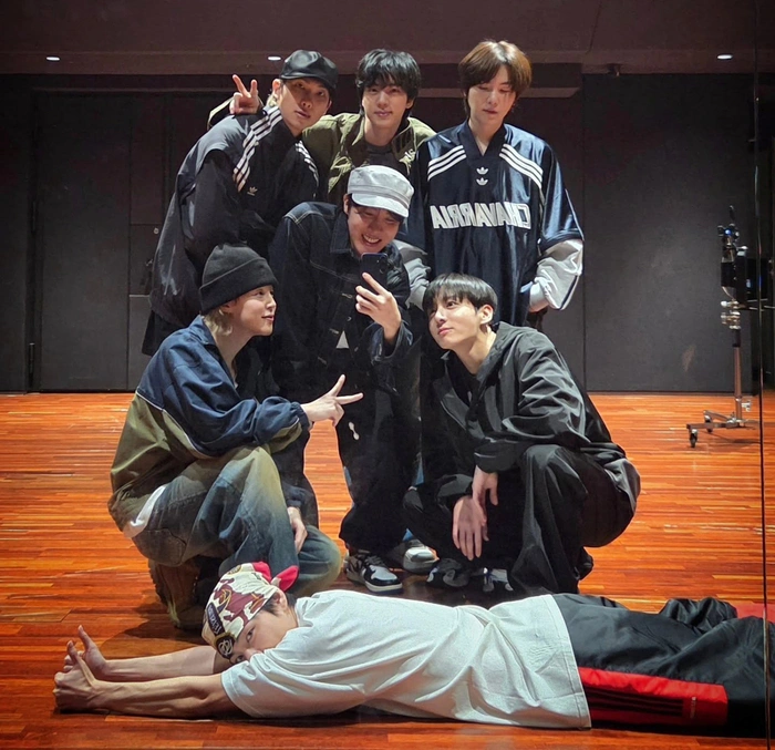 뷔 캠페인 컴포즈커피 타이베이점