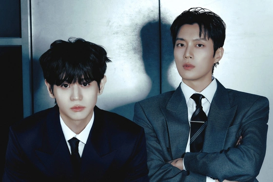 Yoseob & Doojoon's First K-Pop Baseball Pitch