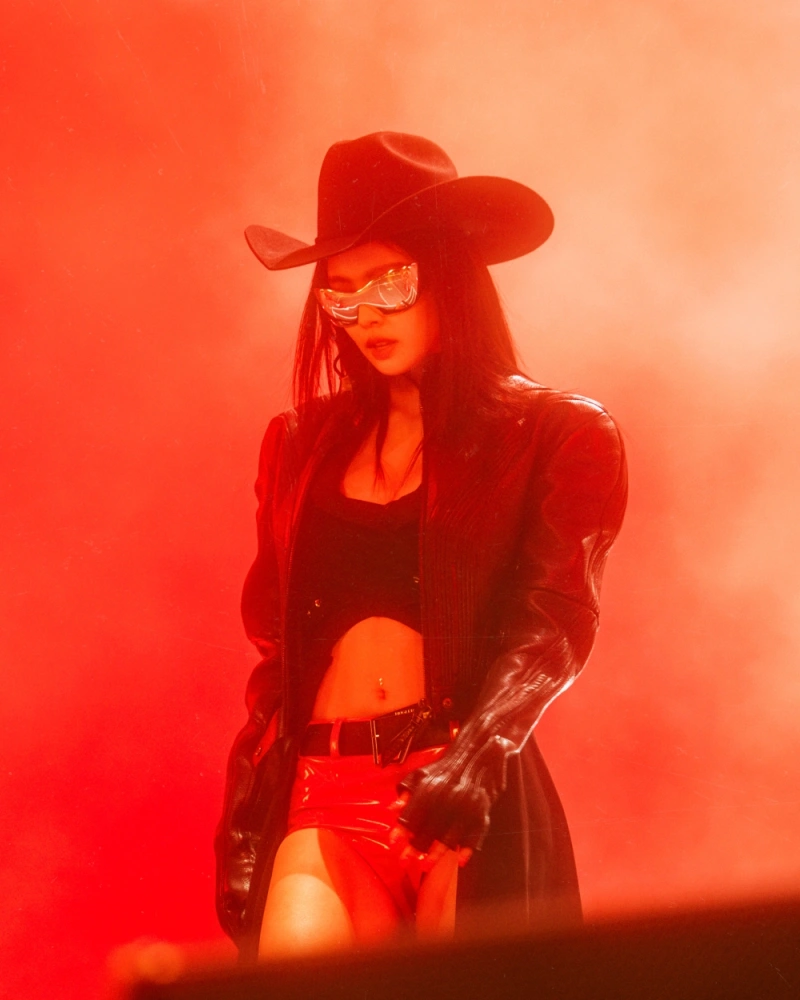 Jennie Coachella Fashion Review: What's the Buzz?