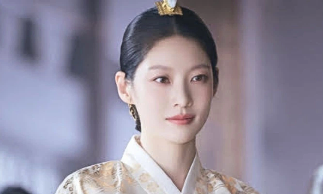 IUとピョン・ウソク、韓国ドラマ「ソンジェ背負って走れ」第2幕の見どころ