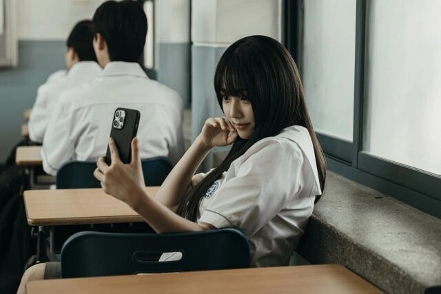 韓国ドラマ女優カン・ミナ、Netflixで大胆変身