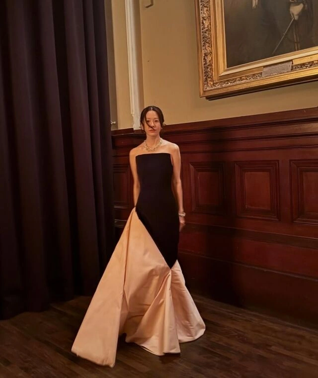 Go Hyun Jung's Shocking 55-Year-Old "Bone-Thin" Figure