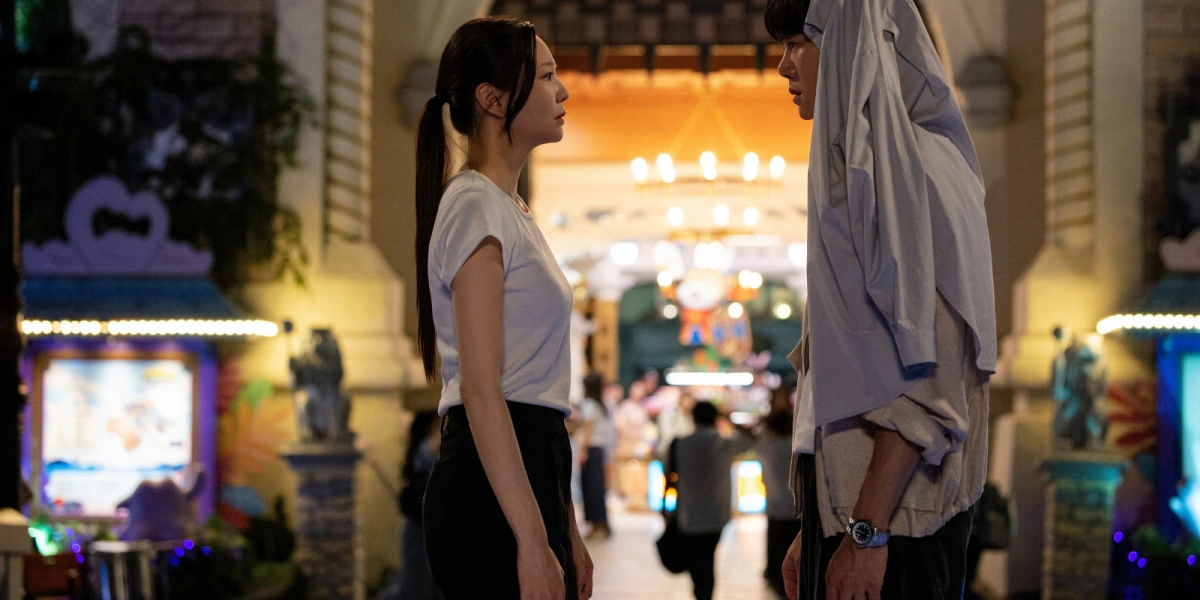 Yoo Yeon-seok's Legal Drama Romance Heats Up