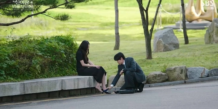 Yoo Yeonseok Confronts Esom After Ghost Release