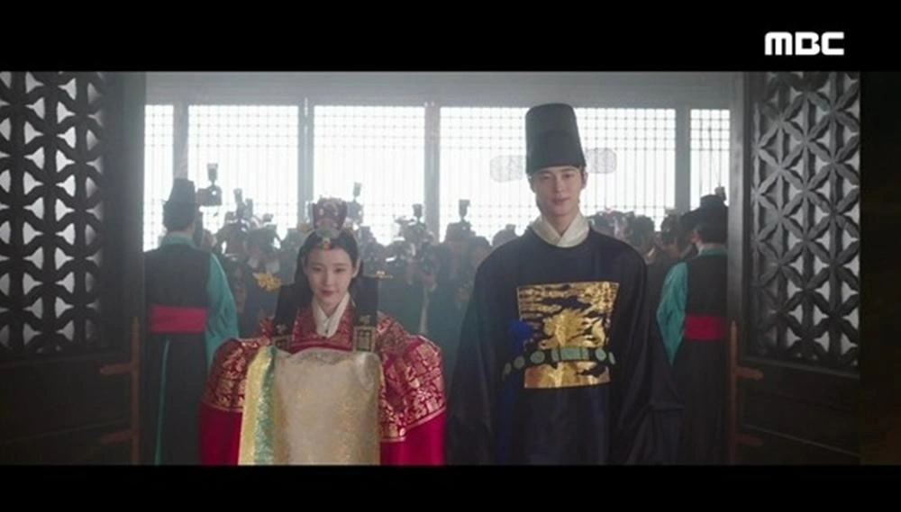 21st Century Joseon Dynasty: Episode 7, Prince Ian's Romance