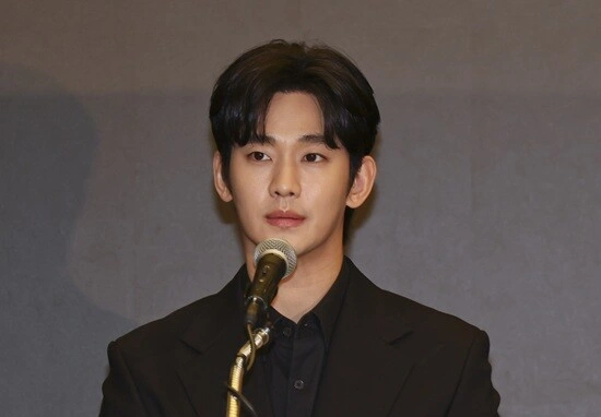 김수현 미성년 교제설 부인