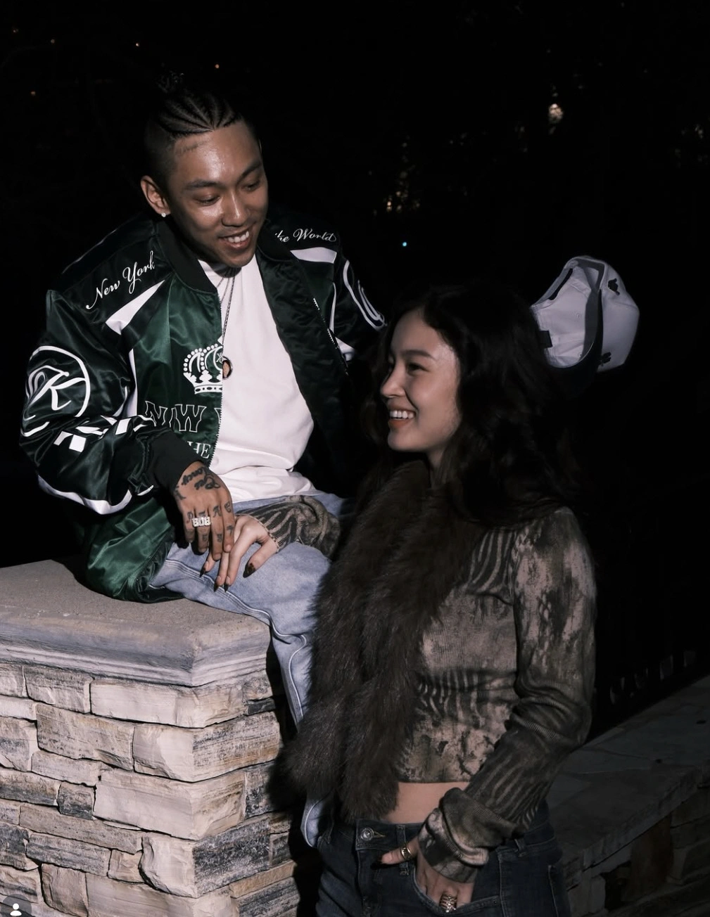 Dok2 and Lee Hi Show Affection