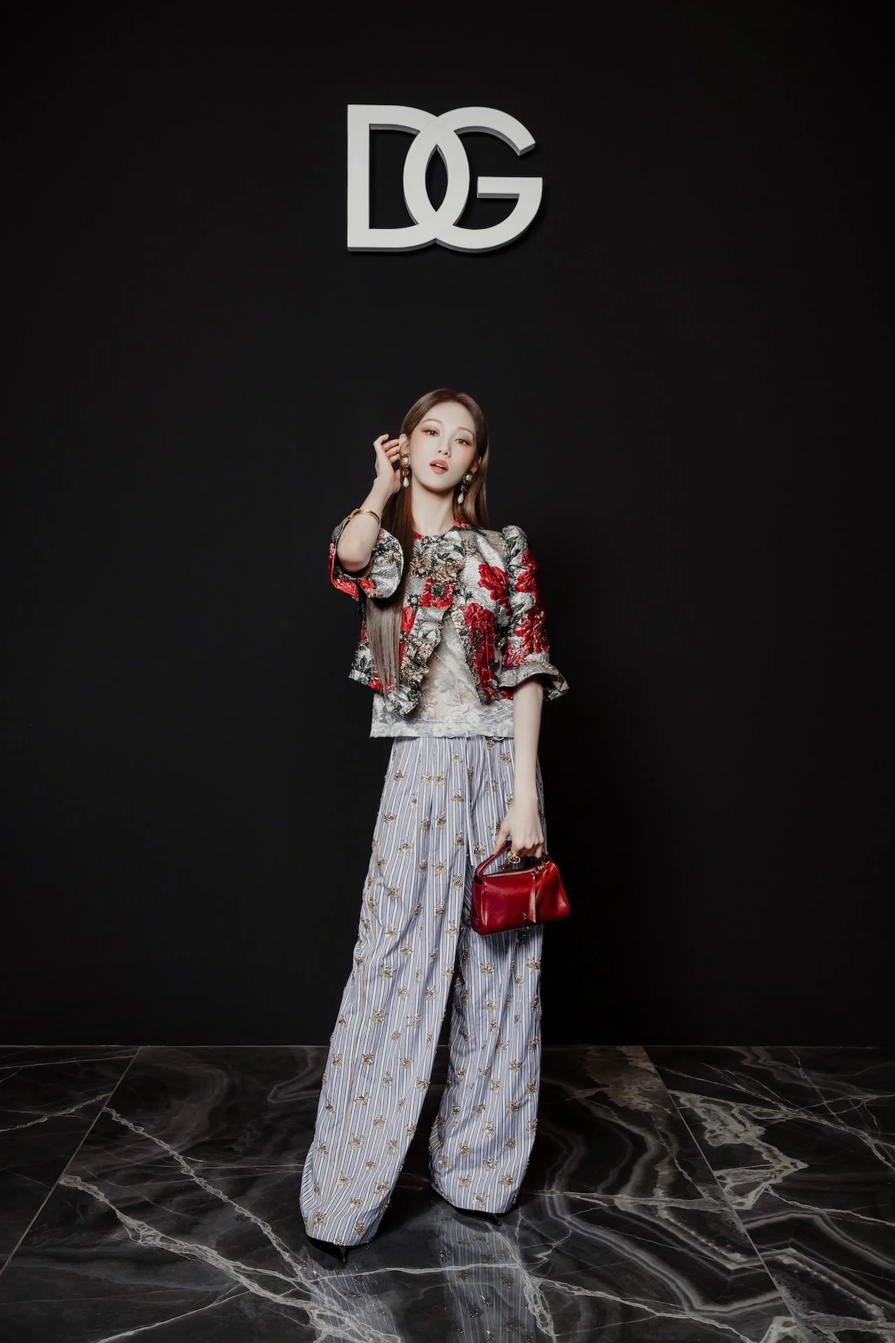 Lee Sung-kyung, Dolce & Gabbana Fashion