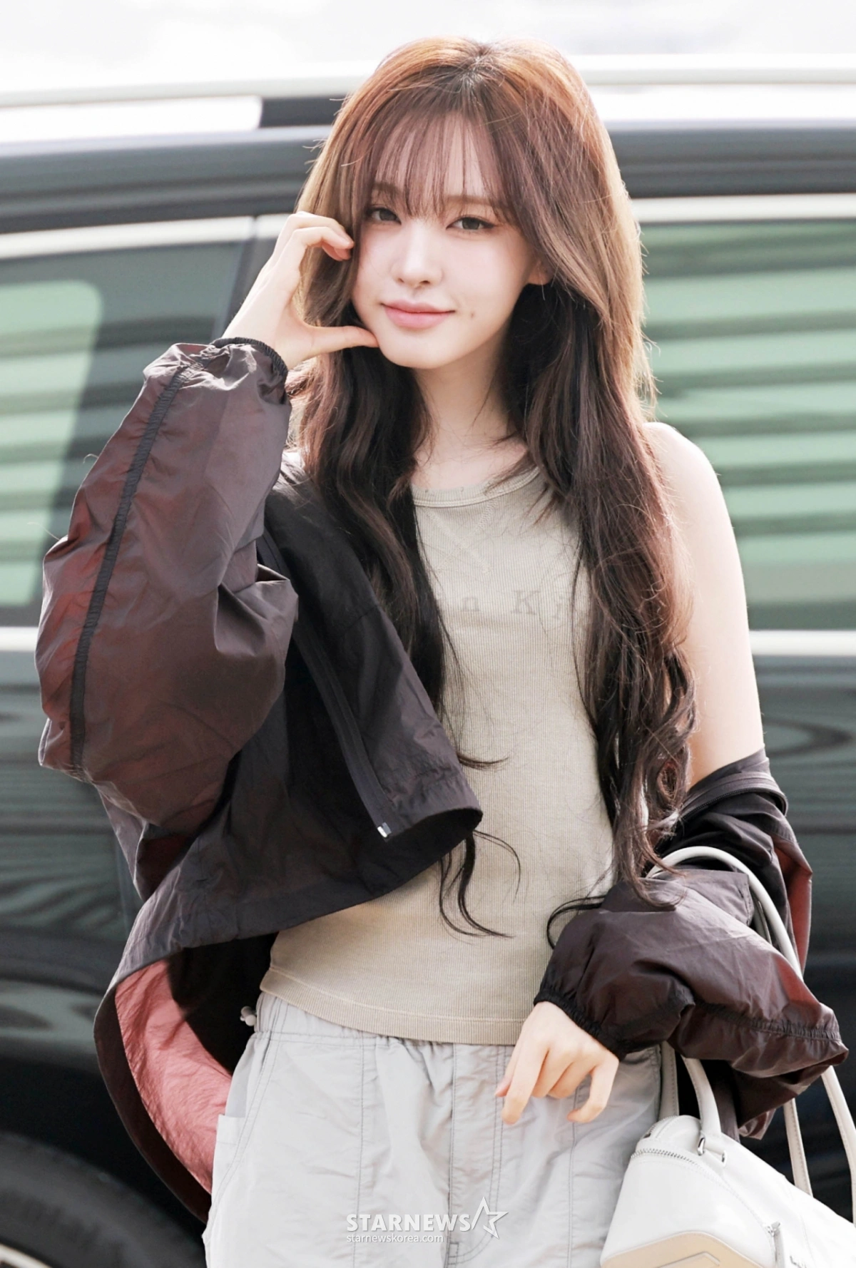 IVE's Liz: Like That First Snow