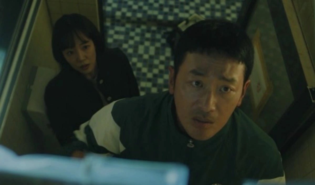 Actress Im Soo Jung: From Spiderwebs to Landlord