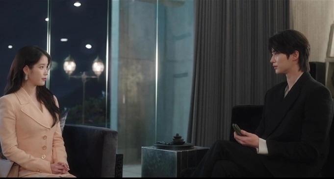 아이유 변우석 대군부인 7.8% 첫방