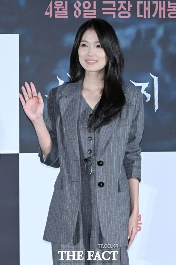 Director Lee Sang-min's 'Salmokji' starring Kim Hye-yoon