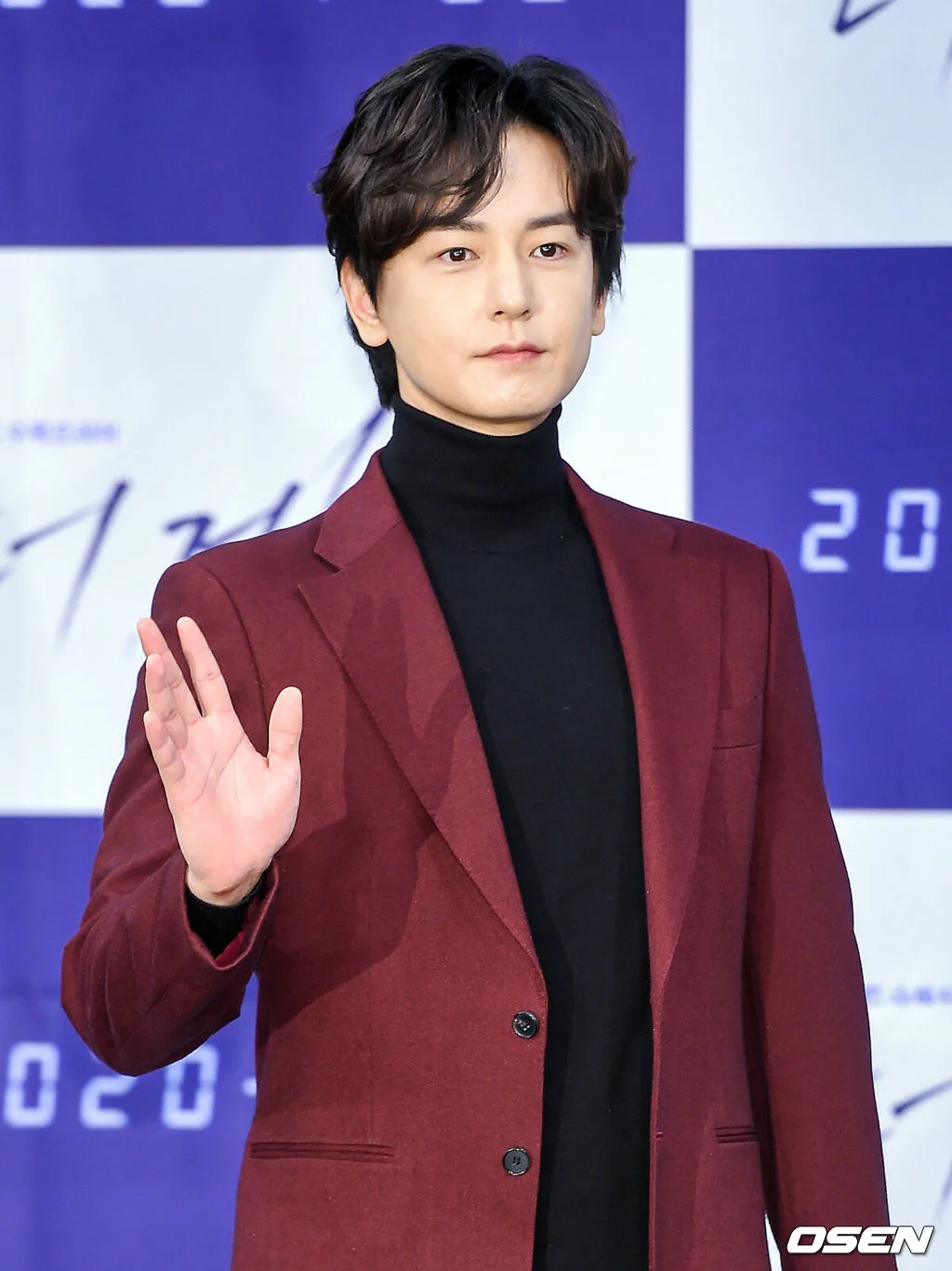 Im Ju-hwan Spotted at Coupang Logistics Center