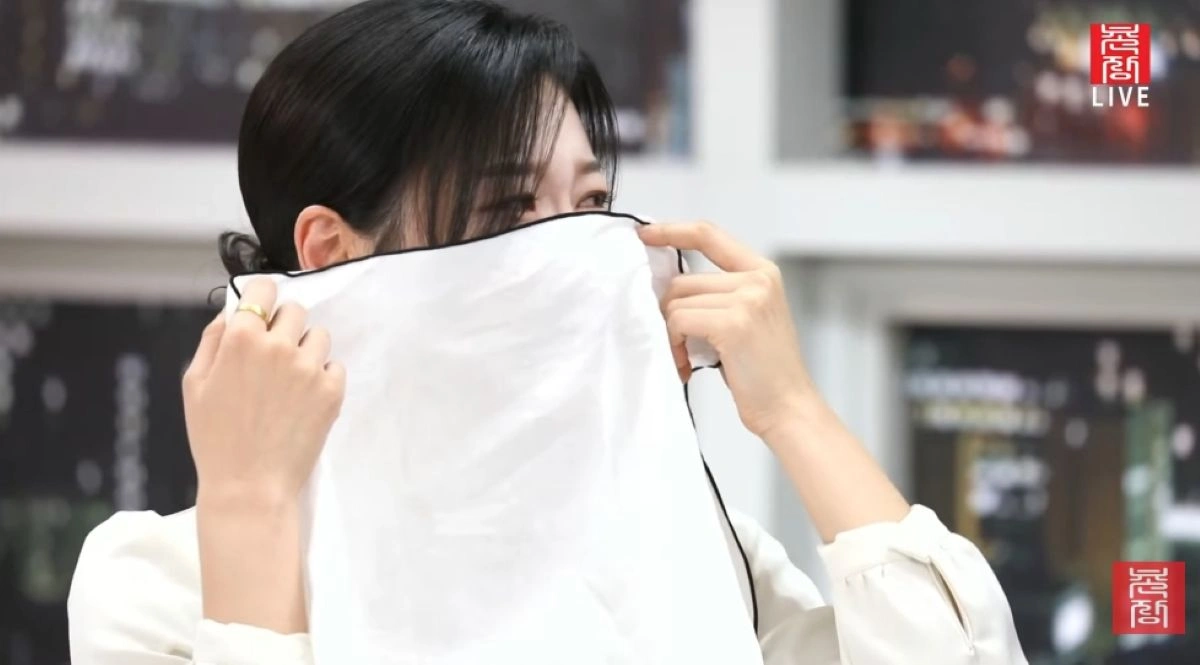 30기 순자, 라방 통곡 사과