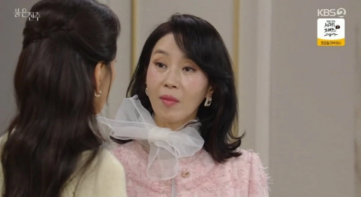 Kim Hee-jung's 'Red Pearl' Acting Stuns
