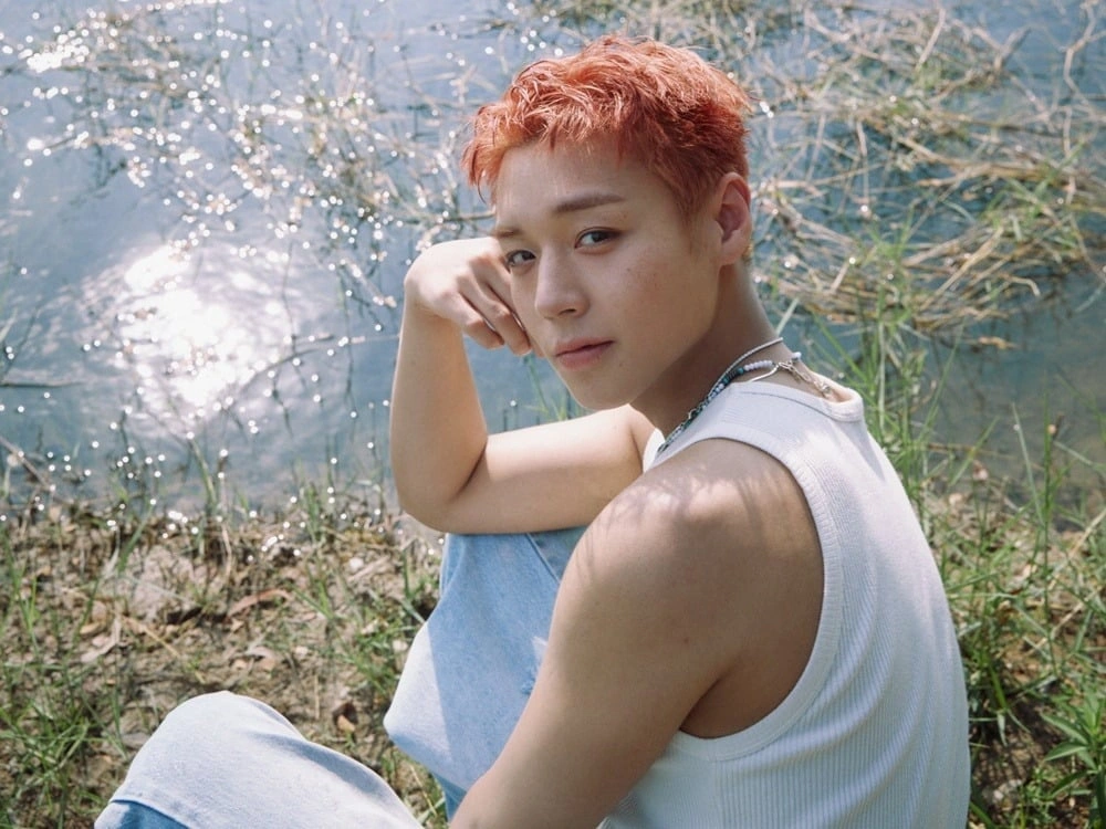 Park Ji Hoon's Royal Visuals: A King's Charm