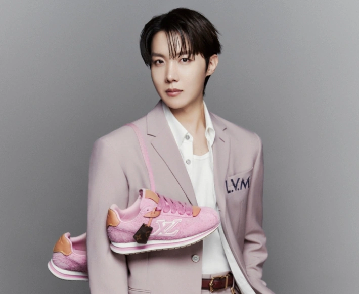 루이 비통 제이홉 스니커즈