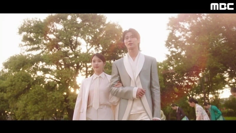 아이유 변우석 두 자릿수 시청률