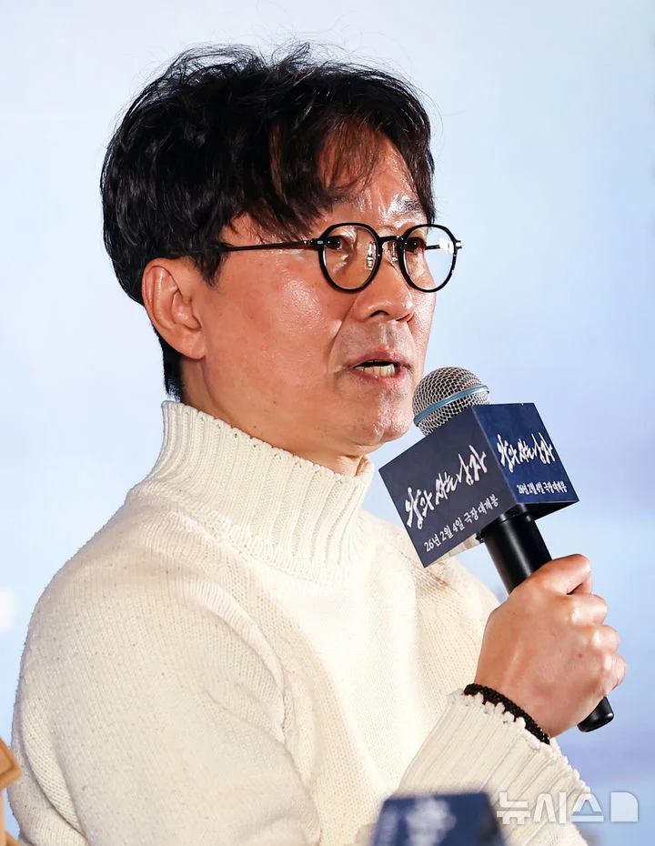 Director Jang Hang-jun, who promised a million viewers, speaks