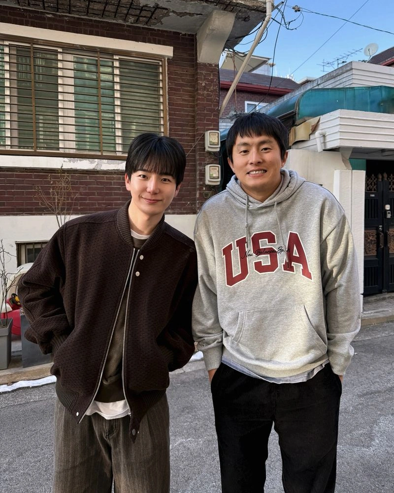 Webtoon Artist Kian84 Donates $100K to Elderly