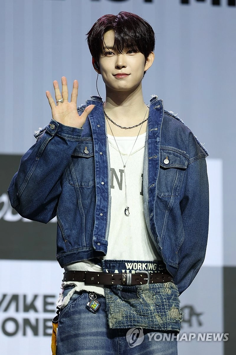 Kim Geonwoo Pauses Alpha Drive One Activities