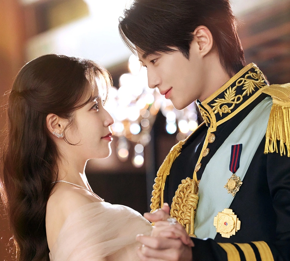 21st Century's Great Army Wife: 12 Episodes Cast